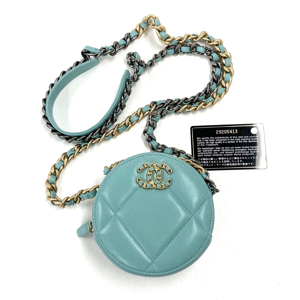 ✨🛍️ Chanel 19 Teal Blue Lambskin Quilted Round Clutch/Crossbody Bag